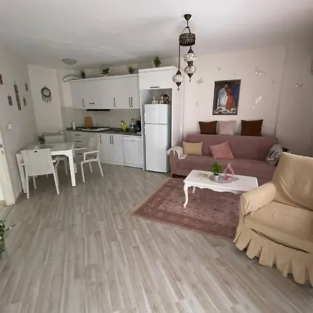 Apartment Sweet Cleopatra Ii *